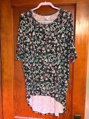 LuLaRoe XS Irma Teal Navy Floral Tunic with Mint and Coral Accents